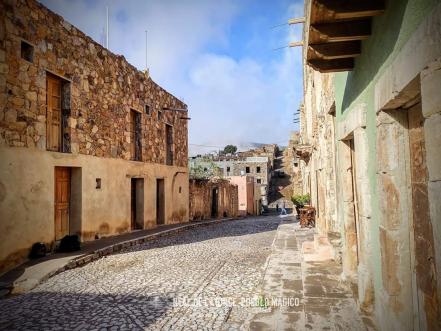 Entre 8 y 10 mil turistas visitan Real de Catorce cada fin de semana 