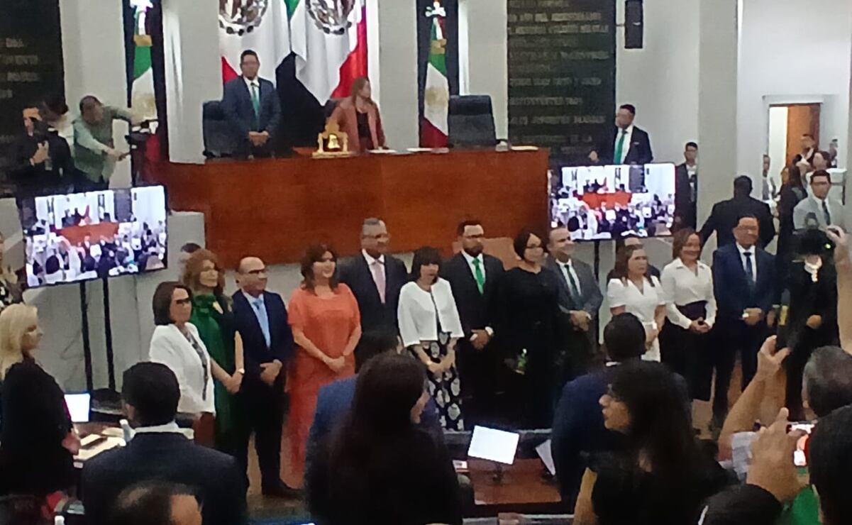 Rinden protesta nuevos integrantes del Poder Judicial ante el Congreso ...