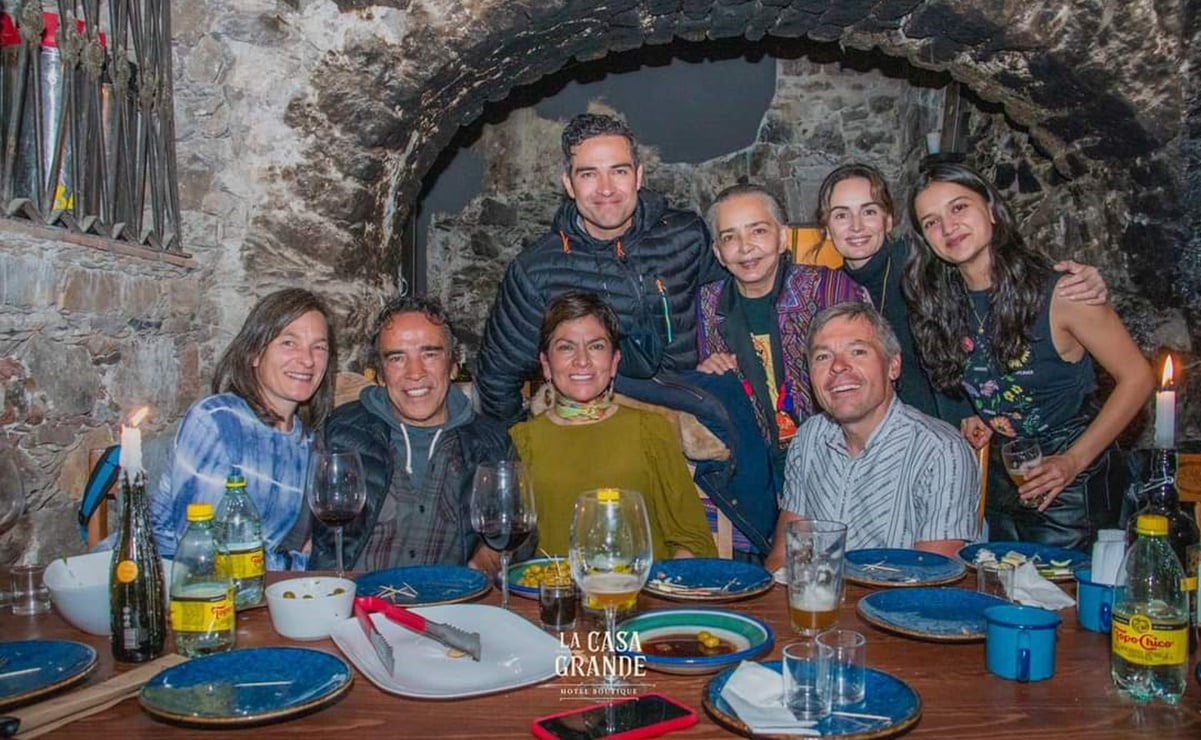 Concluye filmación de película Viva México, de Luis Estrada, en Real de Catorce