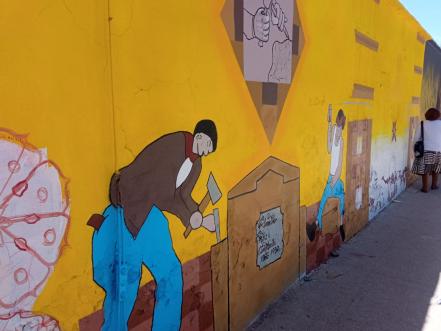 Arte y color convierten fachada del panteón El Saucito en una "ofrenda mural"