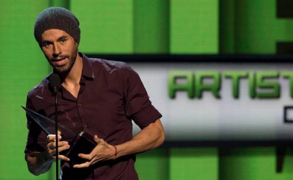 Enrique Iglesias sube a Instagram una foto de su hijo