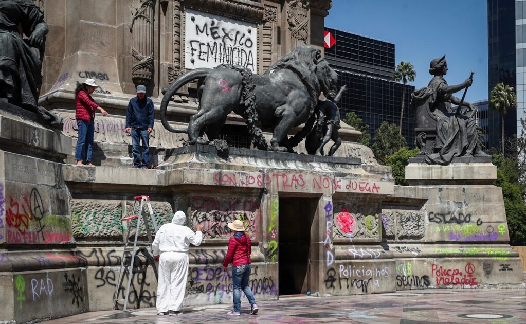 Piden no retirar pintas del Ángel hasta resolver violencia contra mujeres
