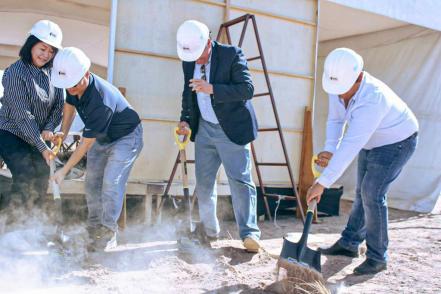 Colocan la primera piedra de empresa taiwanesa en Villa de Reyes, SLP