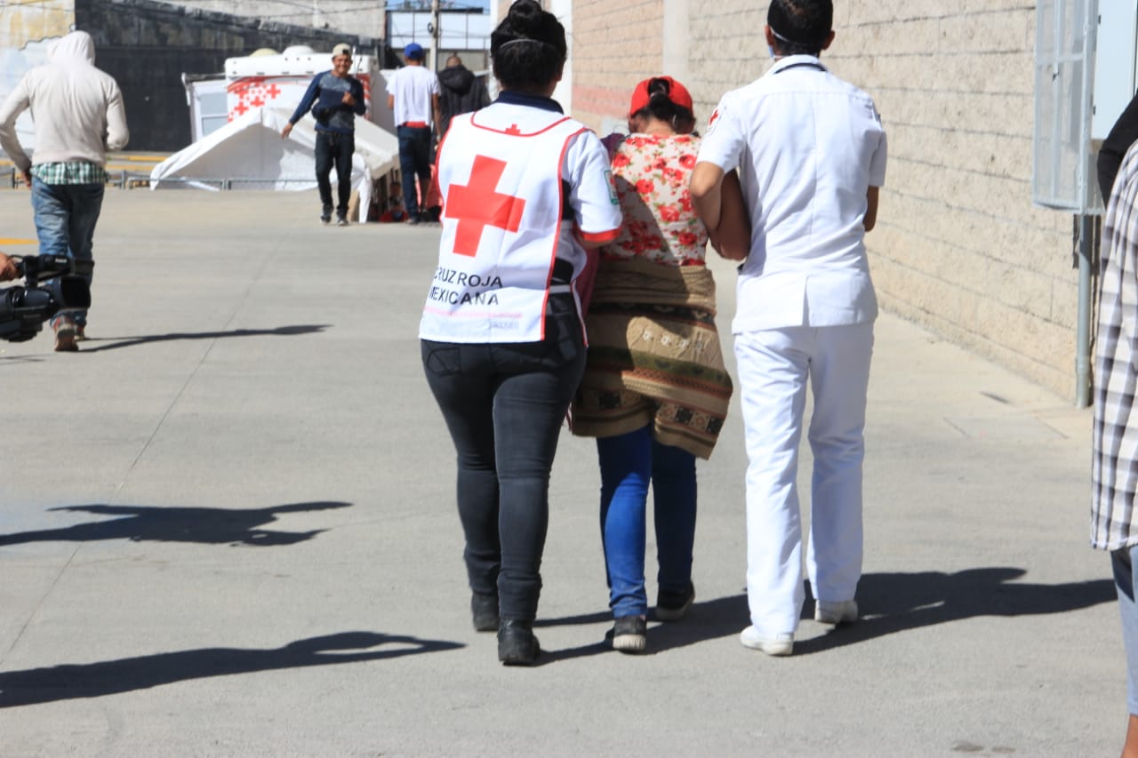 Migración califica como "favorable" paso de la caravana migrante