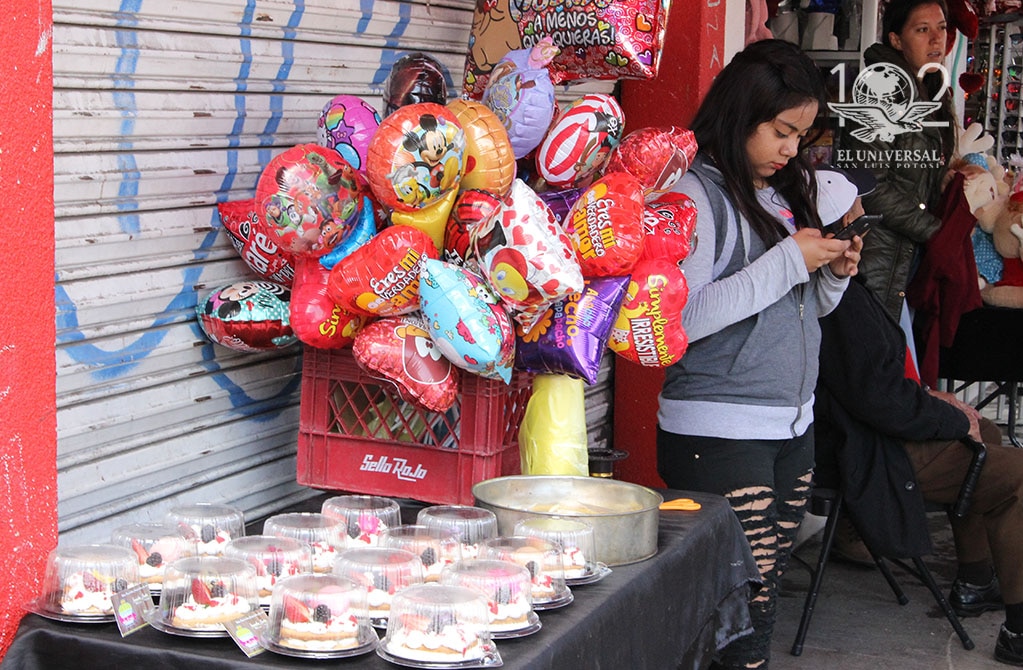 Registran bajas ventas durante San Valentín