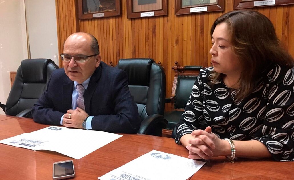 Facultad de Derecho de la UASLP presenta primer concurso de tesis