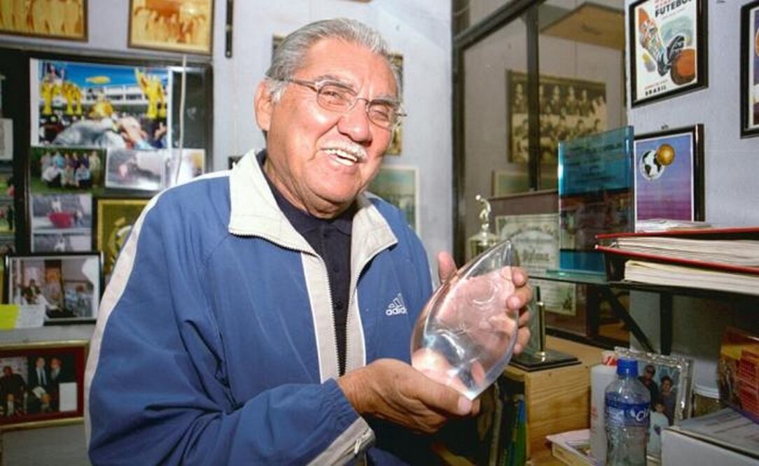 Antonio "La Tota" Carbajal fue asaltado con violencia en su casa. (FOTO: archivo. EL UNIVERSAL)