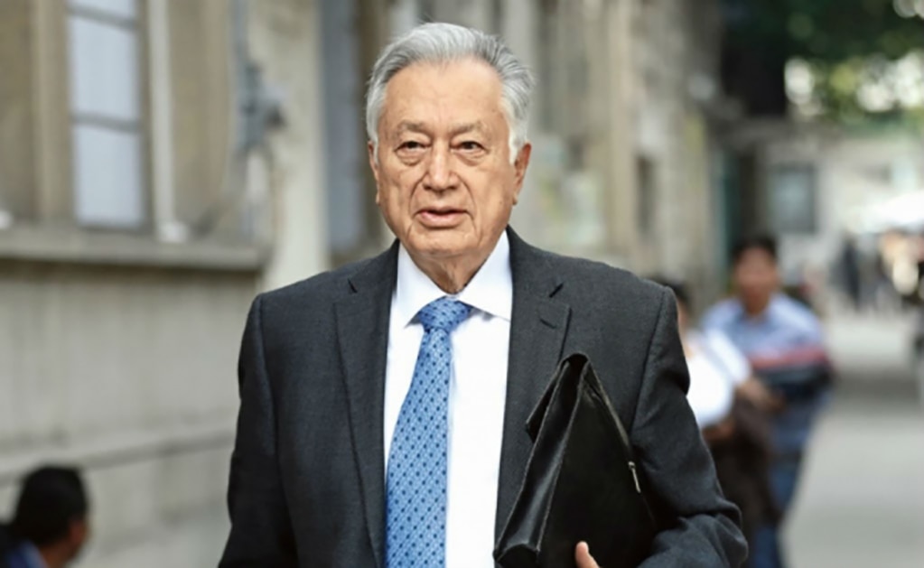 Jamás me han acusado de corrupción: Bartlett; ahí están los documentos de las casas, responde Loret