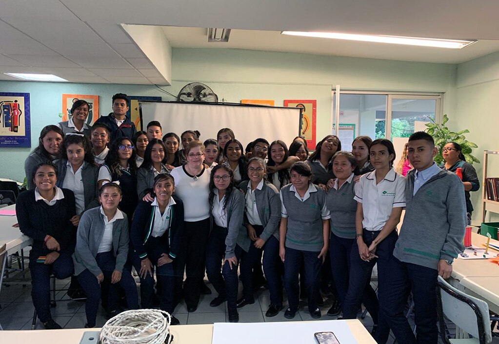 Capacitan a alumnos del CONALEP para el sector productivo