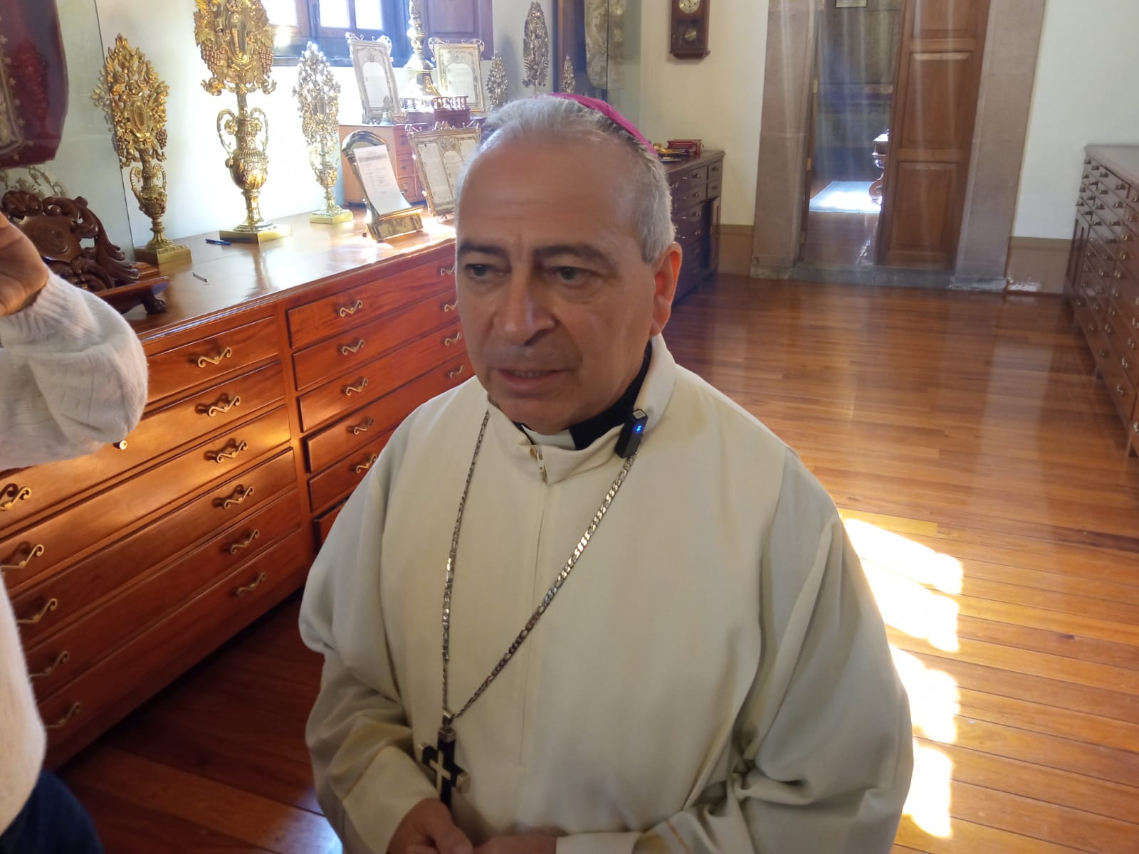 Arzobispo de SLP critica medidas recaudatorias de la capital de SLP; "espero haya un análisis profundo", dice