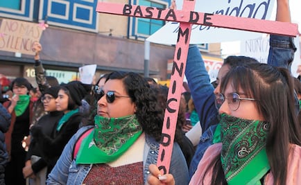 Imparable, violencia contra mujeres: matan a 10 al día