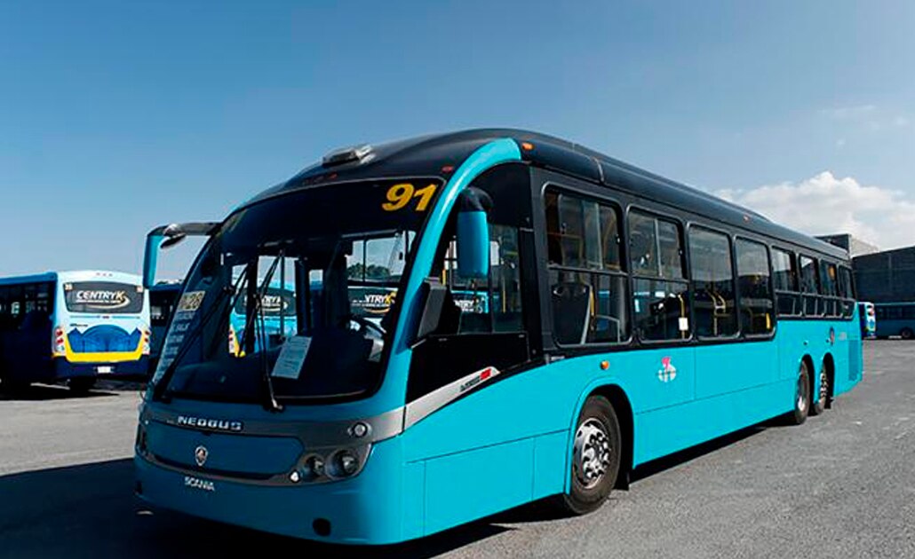 Metrobús sigue en pie, afirma SCT