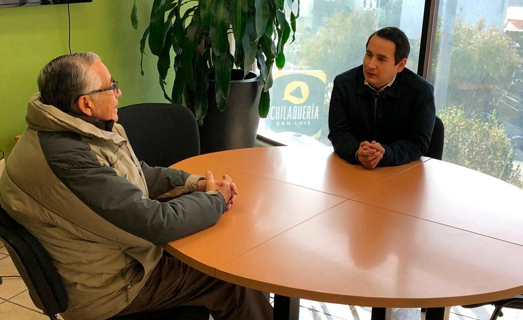 Regidor busca con Seduvop resolver alumbrado en avenida Muñoz