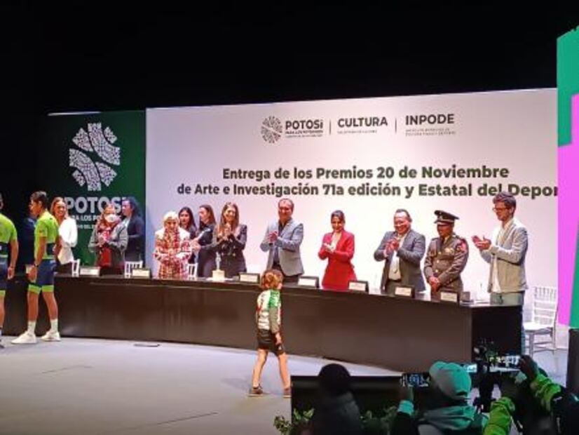 11 potosinas y potosinos reciben el Premio 20 de Noviembre de Cultura e Investigación