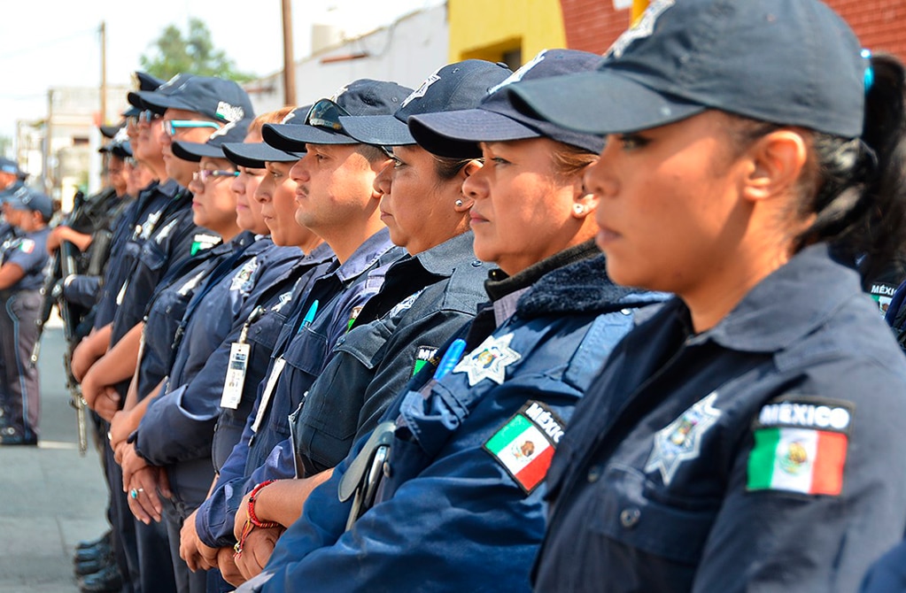 Solo 1 de cada 10 aspirantes a policías se quedan en la corporación: Oviedo Ábrego
