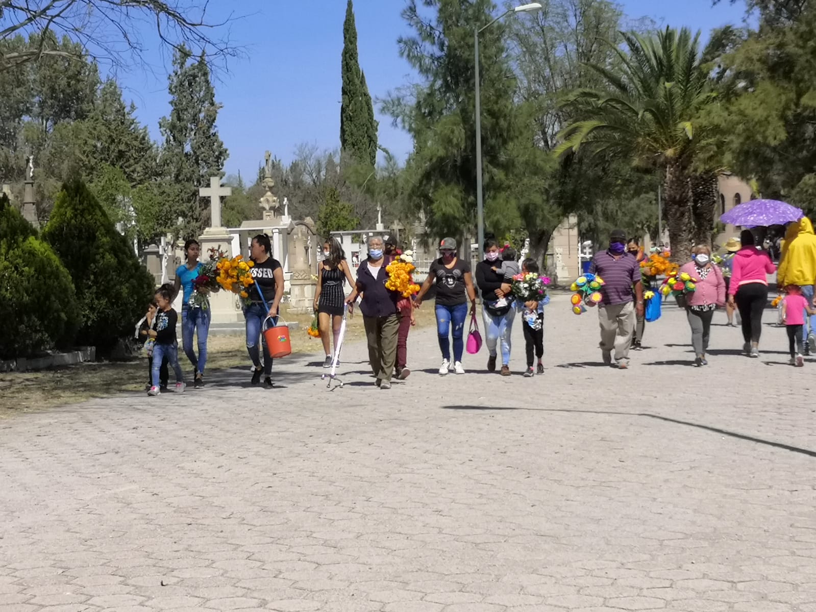 Panteones de la zona metropolitana de SLP estarán abiertos por Día de Muertos