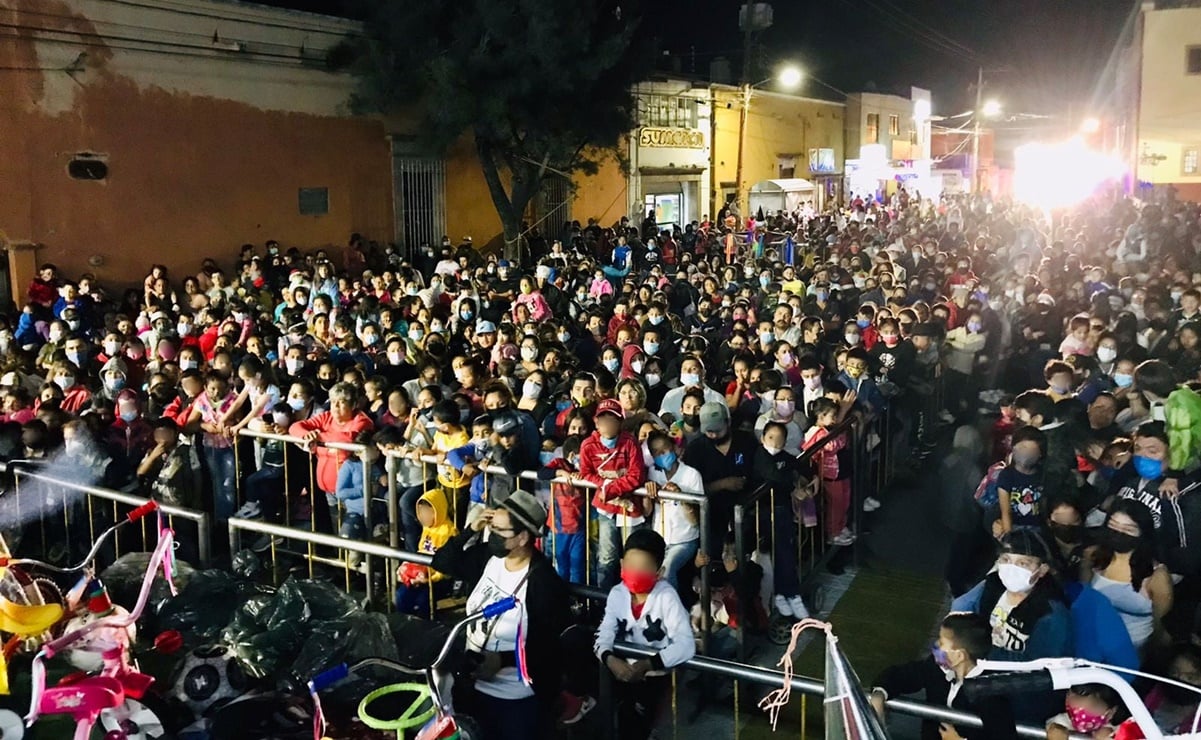 Niño sufre falla cardíaca durante encendido del árbol navideño de Villa de Pozos; muere en el hospital