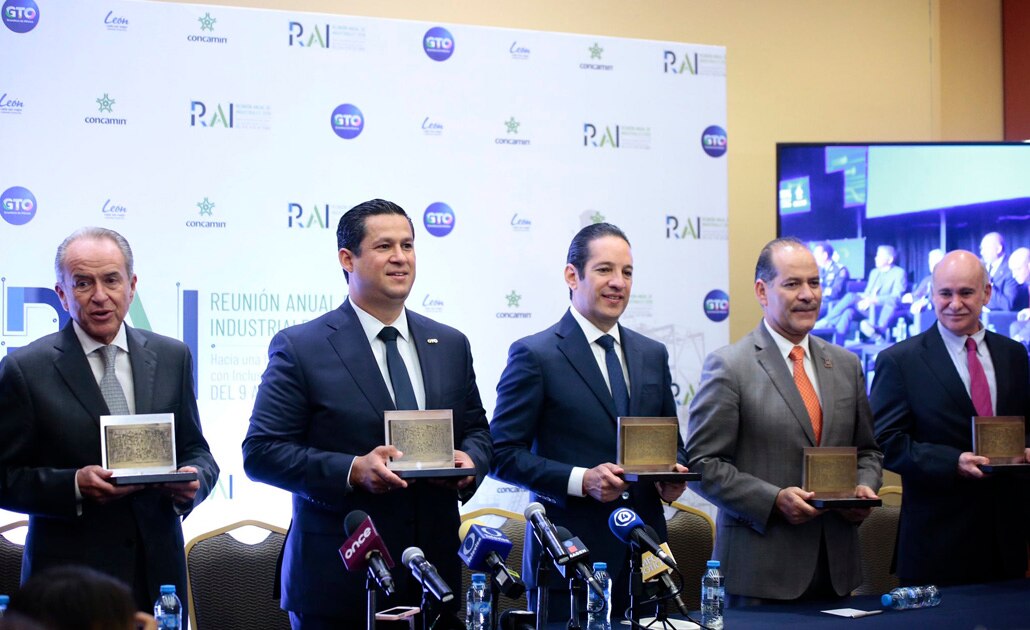 SLP y región Centro-Bajío trabajan para propiciar el desarrollo económico: JMCL