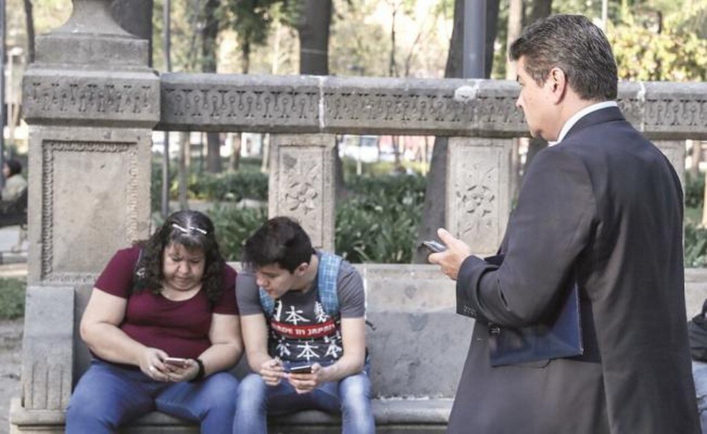  Uso de las redes sociales para desestabilizar democracias, advierte experto