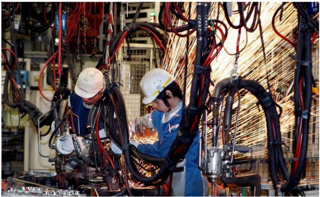 Economía mexicana retrocedió durante el séptimo mes del año debido al retroceso de la producción industrial (Foto: Archivo/EFE)