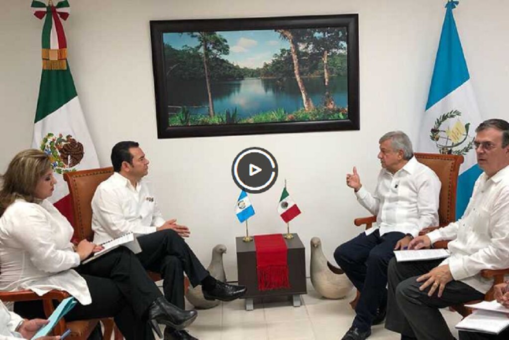 AMLO y Jimmy Morales, presidente de Guatemala