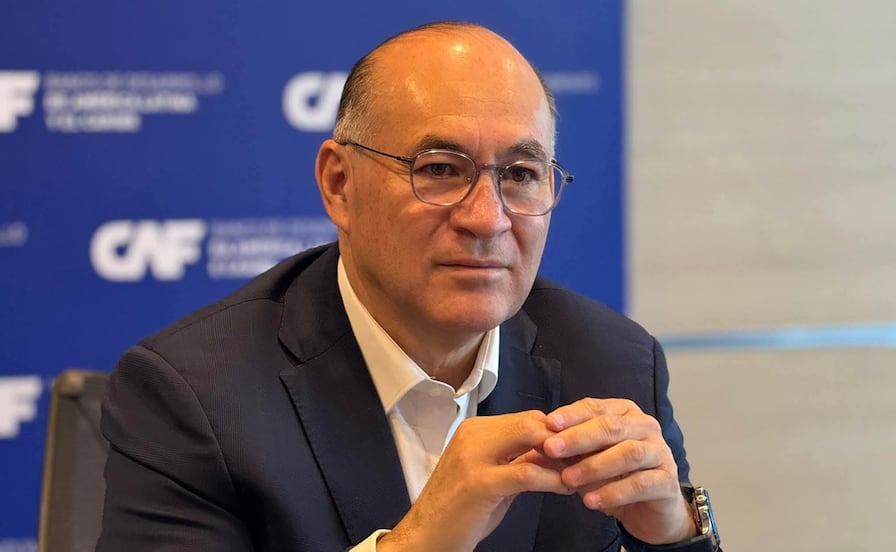 "Estoy visitando a mis amigos", dice Enrique Galindo sobre recorridos al interior del estado