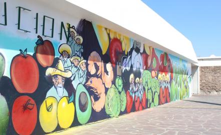 Inauguran en mercado Revolución mural artístico