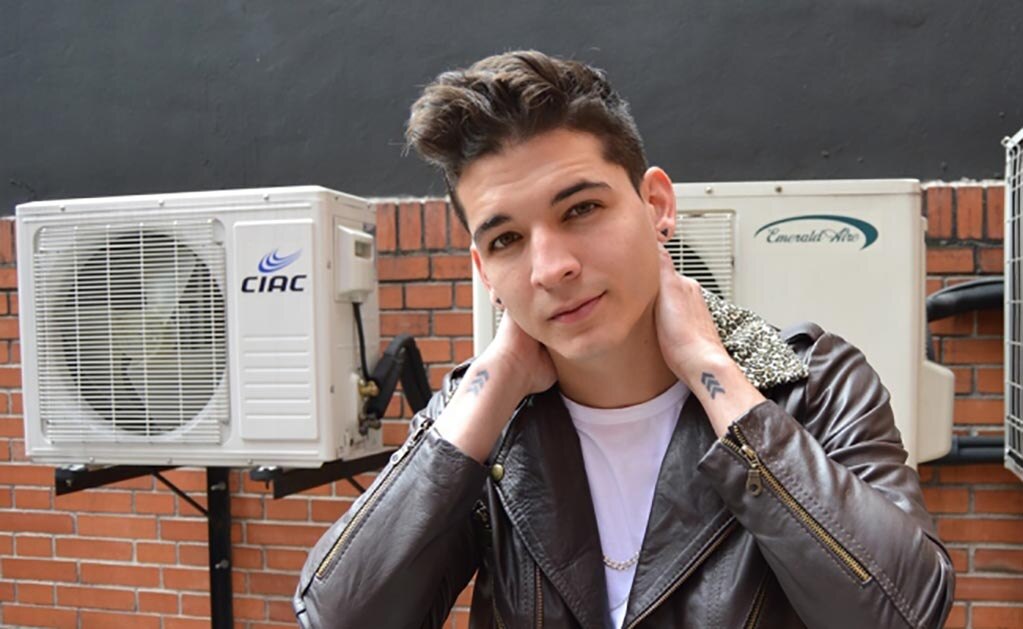 Cantante de reggaetón muere por una bala perdida