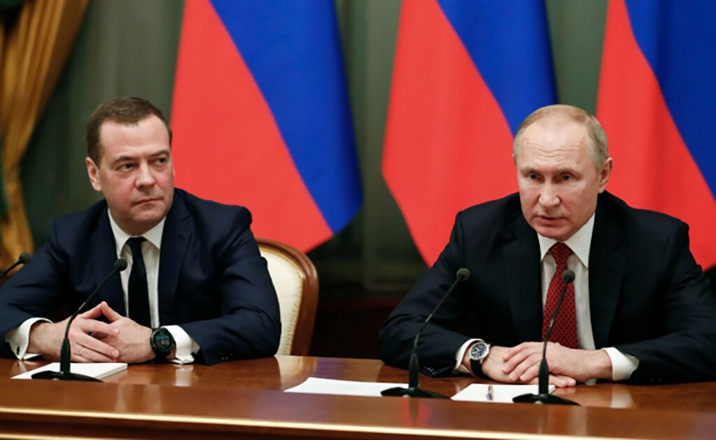 Tras anuncio de reformas de Vladimir Putin, renuncia el gobierno ruso 