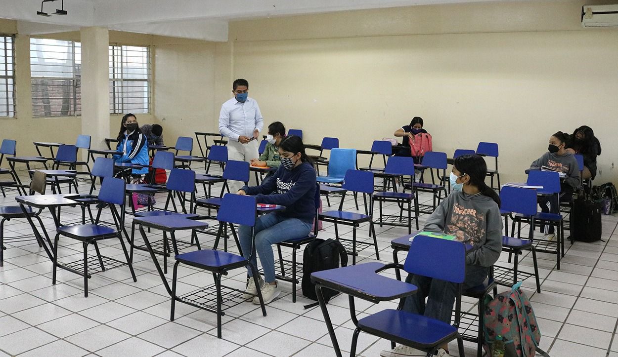 Se registran 30 nuevos casos de Covid-19 en escuelas de SLP 