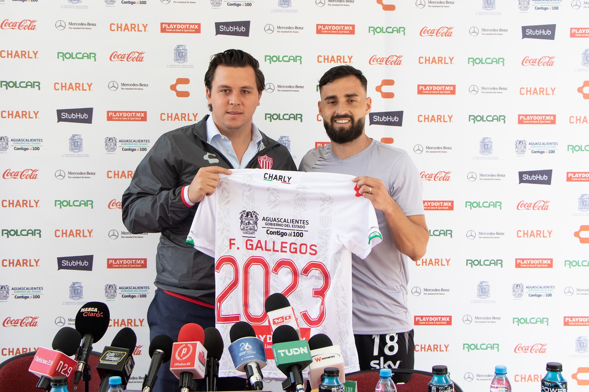 Felipe Gallegos renueva con el Necaxa hasta el 2023