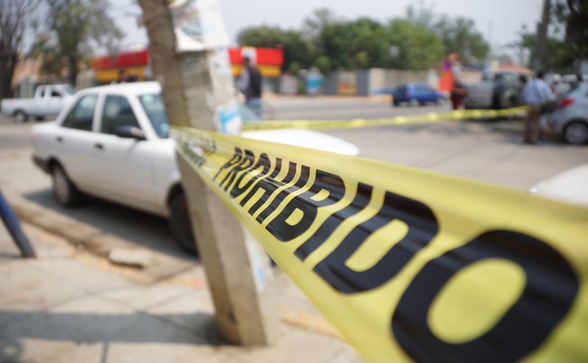 Niña de 7 años muere arrollada por camión de personal en la capital de SLP