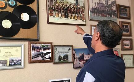 Rondalla de la Facultad de Ingeniería de la UASLP cumple medio siglo inspirando con música romántica