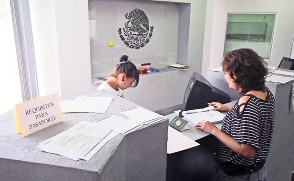 Interrumpen servicio para tramitar pasaportes “por mantenimiento”