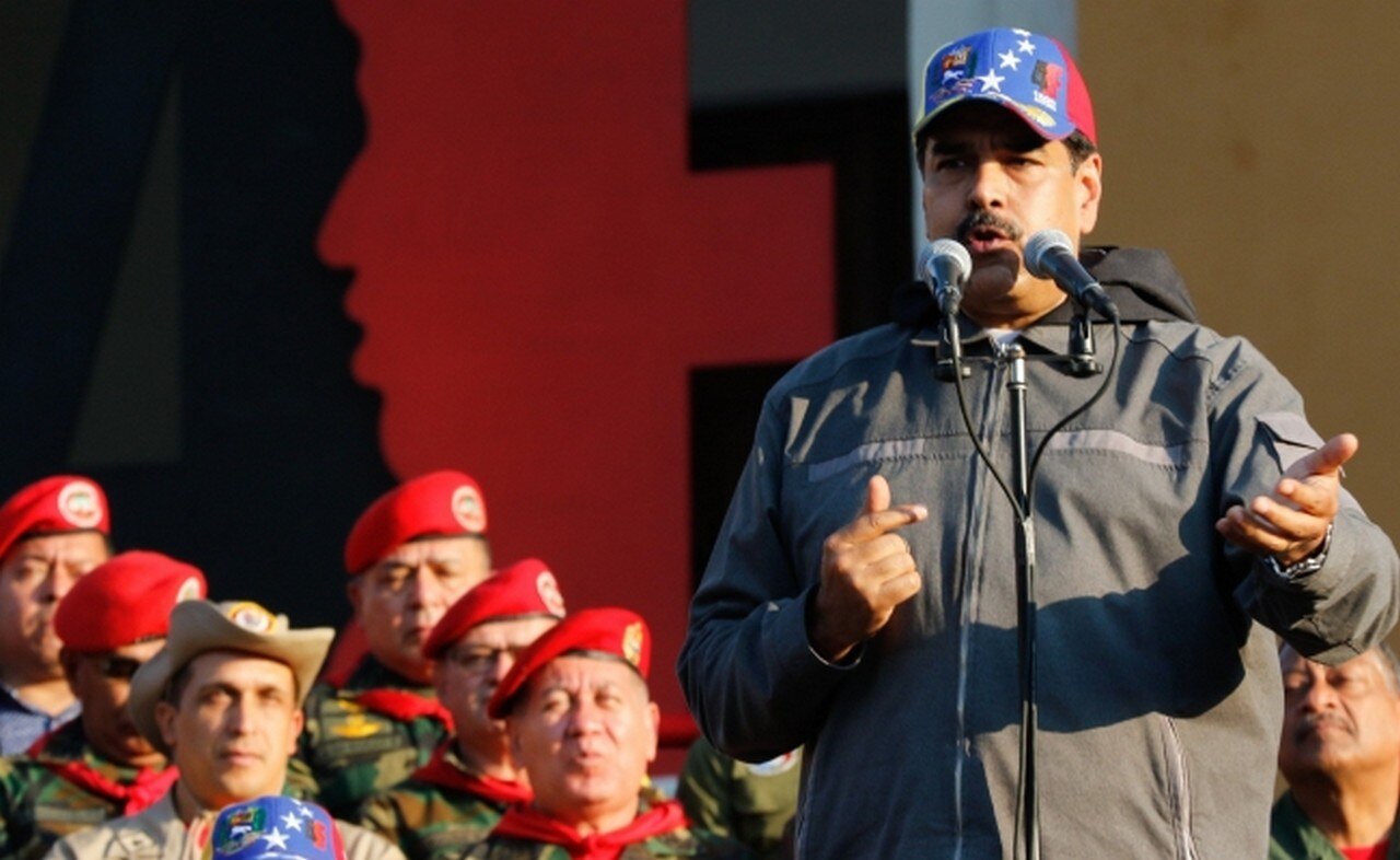 Gobierno de Maduro "revisará" relaciones con países que reconocieron a Guaidó