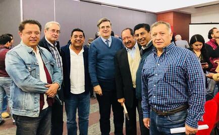 Reaparece Marcelo Ebrard