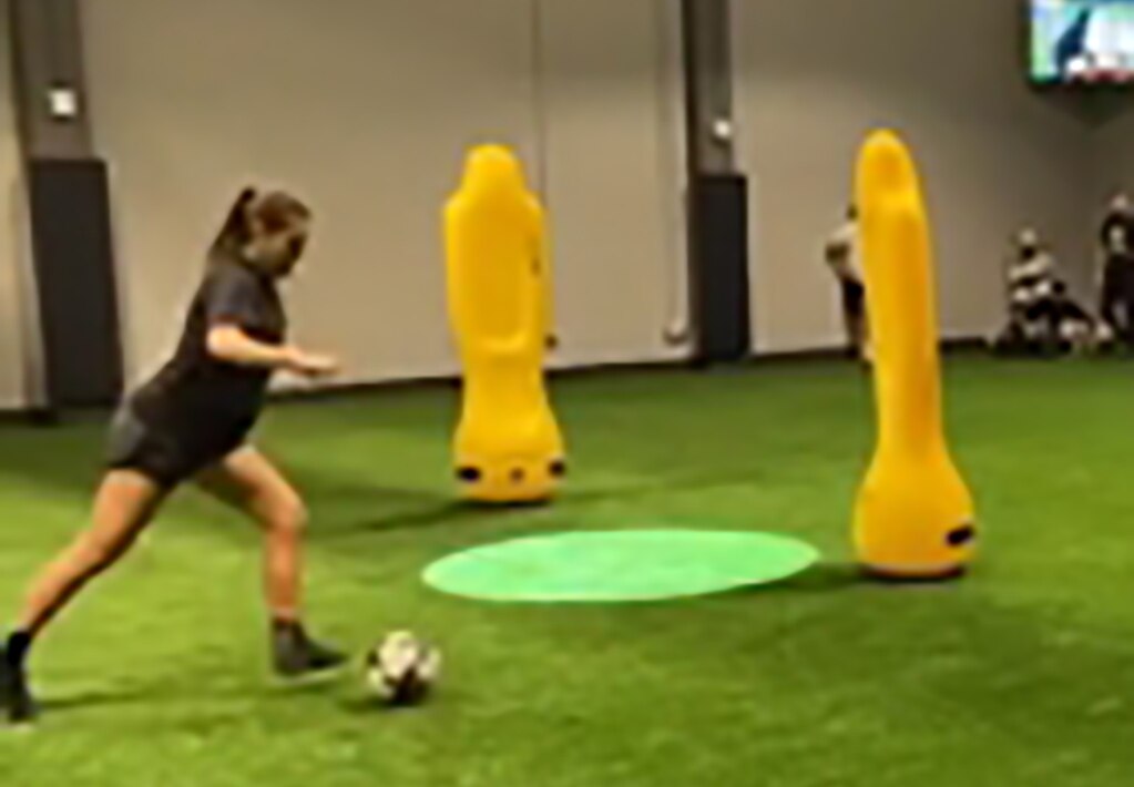 Alex Morgan muestra cómo entrena embarazada