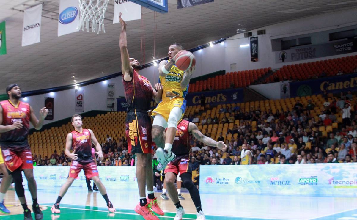 Santos del Potosí consigue la victoria ante el Calor de Cancún 