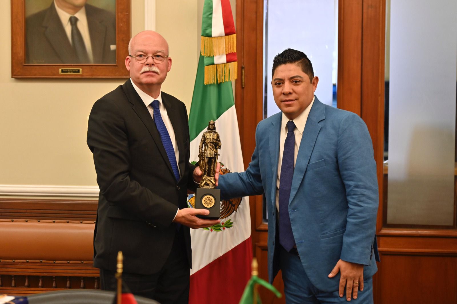 Ricardo Gallardo fortalece intercambio industrial, cultural y comercial con Alemania  