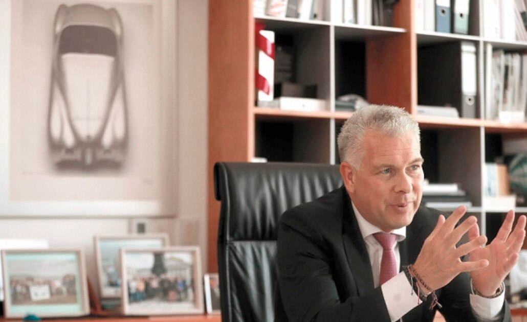 El mercado de autos experimenta una desaceleración normal después de años récord en 2015, 2016 y 2017, admitió Alexander Wehr, CEO de BMW. / ARCHIVO EL UNIVERSAL