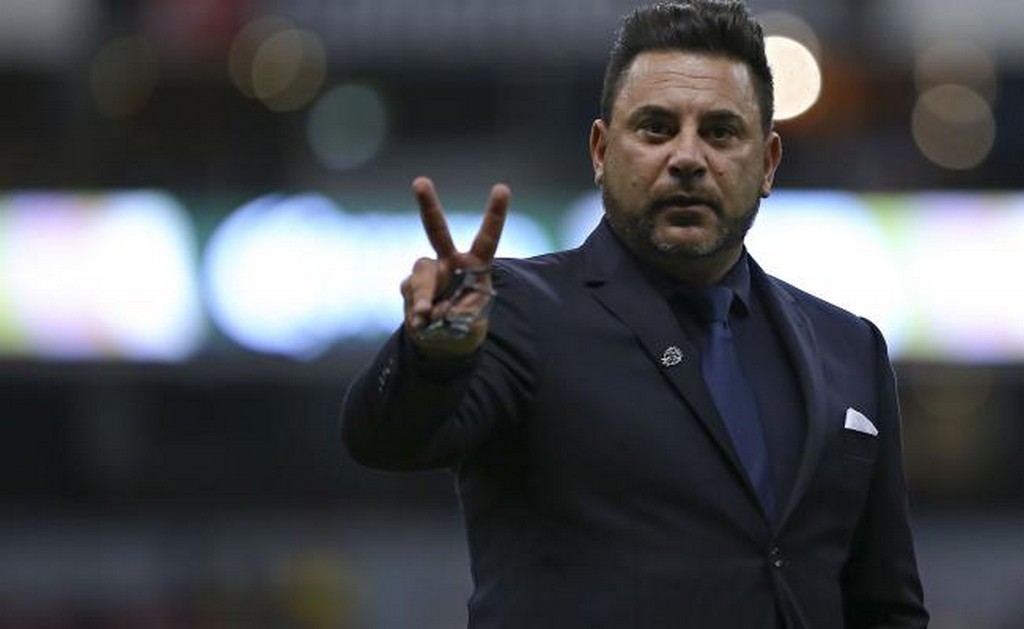 'Turco' Mohamed renuncia como entrenador de Rayados