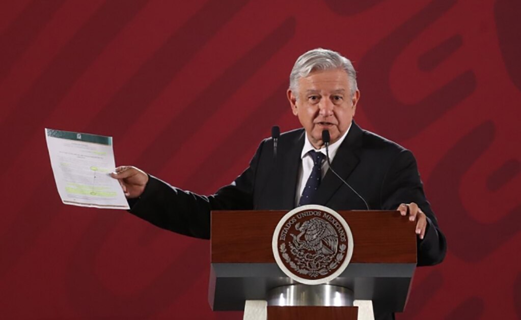 Rechaza AMLO que gobierno federal intervenga en elección del PRI