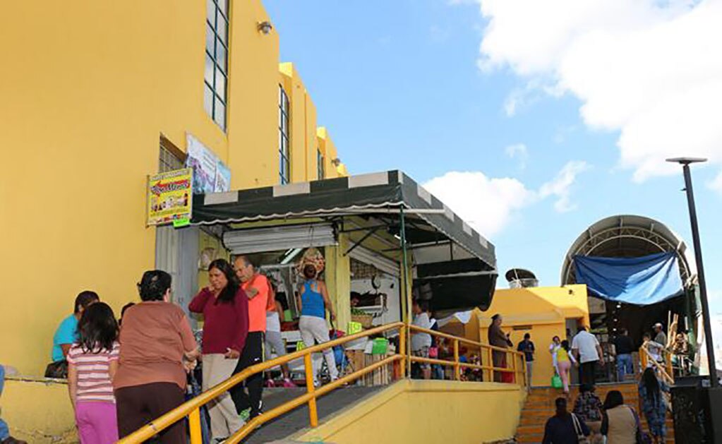 Existe apoyo a mercados municipales: García Román 