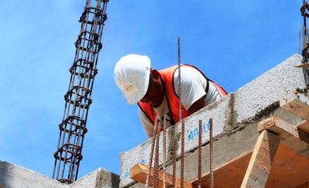 Tiempos electorales "ahorcan" al sector de construcción: CMIC