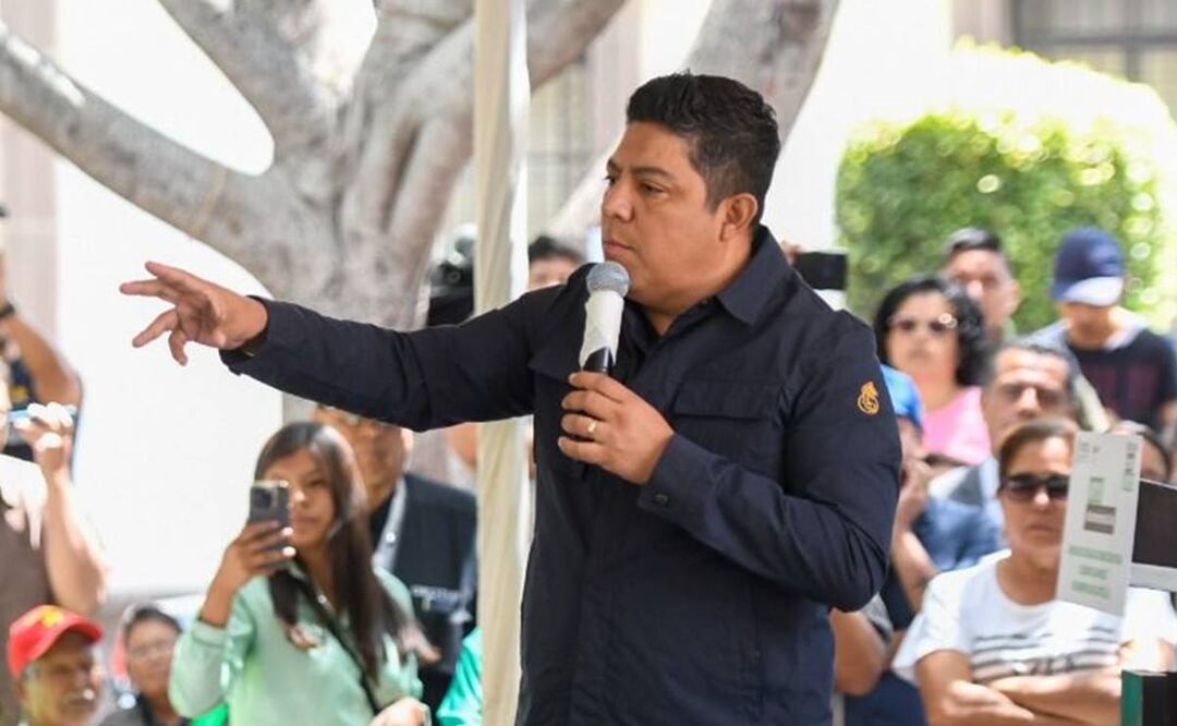 El gobernador recordó que los recursos obtenidos por la venta del terreno de la Ford fueron en dólares y éstos se usarán para obras de infraestructura. Foto: Especial