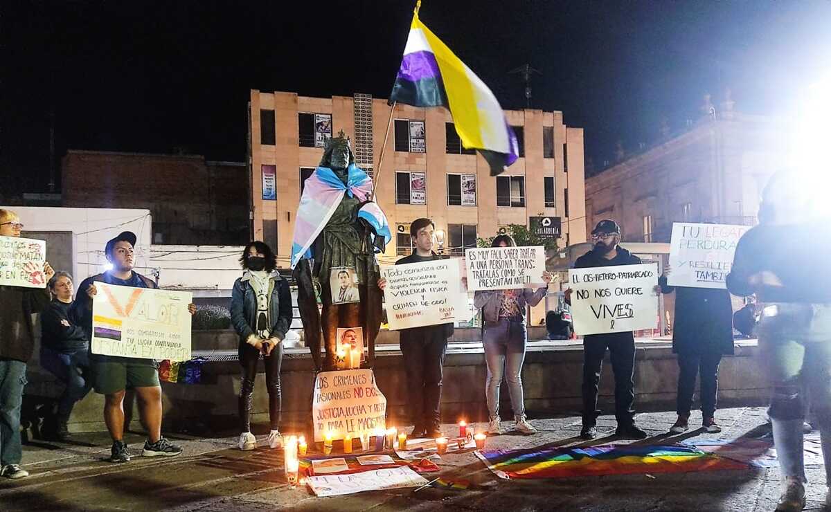 En honor al magistrade Ociel Baena, población LGBT+ de SLP alza la voz contra los crímenes de odio