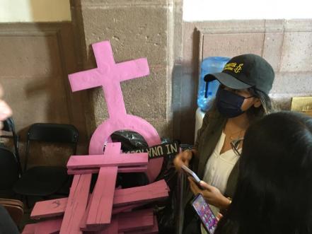 Eclipsan con escenario para variedad musical al Memorial para Víctimas de Feminicidio