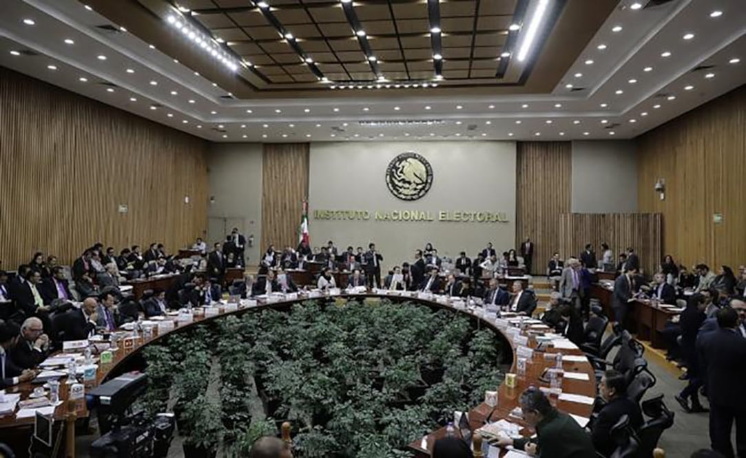 Sesión del Instituto Nacional Electoral. Foto: Archivo/EL UNIVERSAL