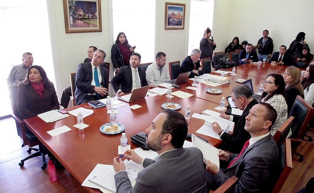 En sesión de trabajo de la Comisión de Vigilancia “saltan” diferencias al interior de la UEC