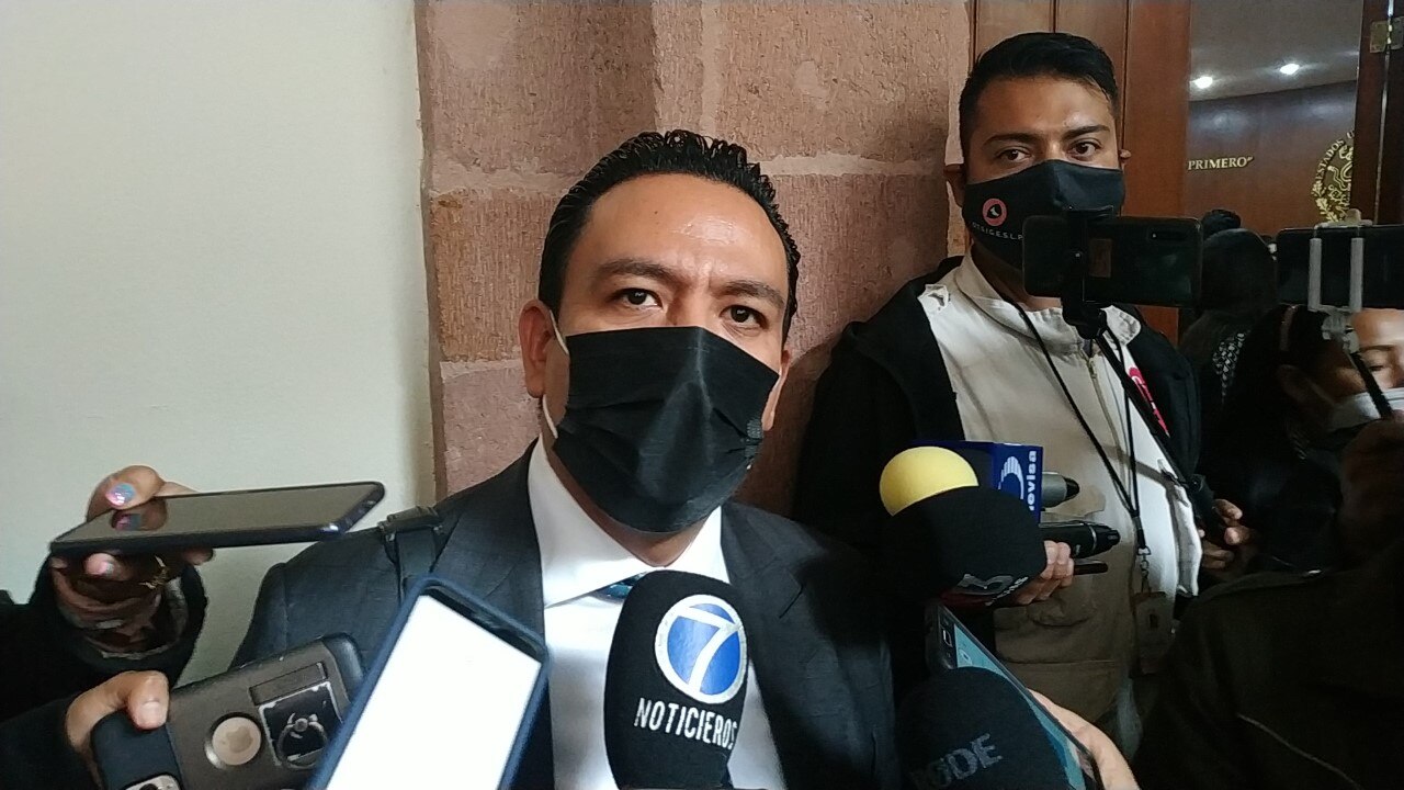 Reconoce SLP no haber cumplido con paridad de género en gabinete estatal